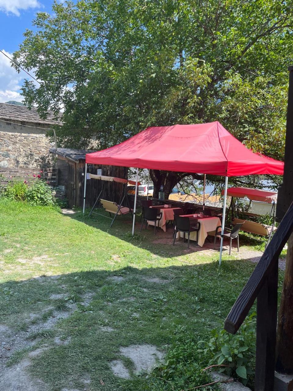 Nadia Guesthouse Mestia Exterior photo
